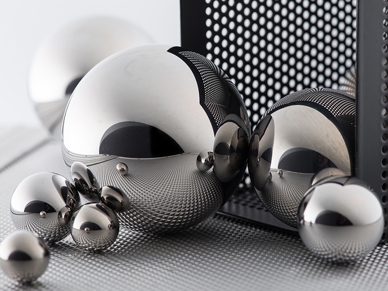 sfera in acciaio cromata